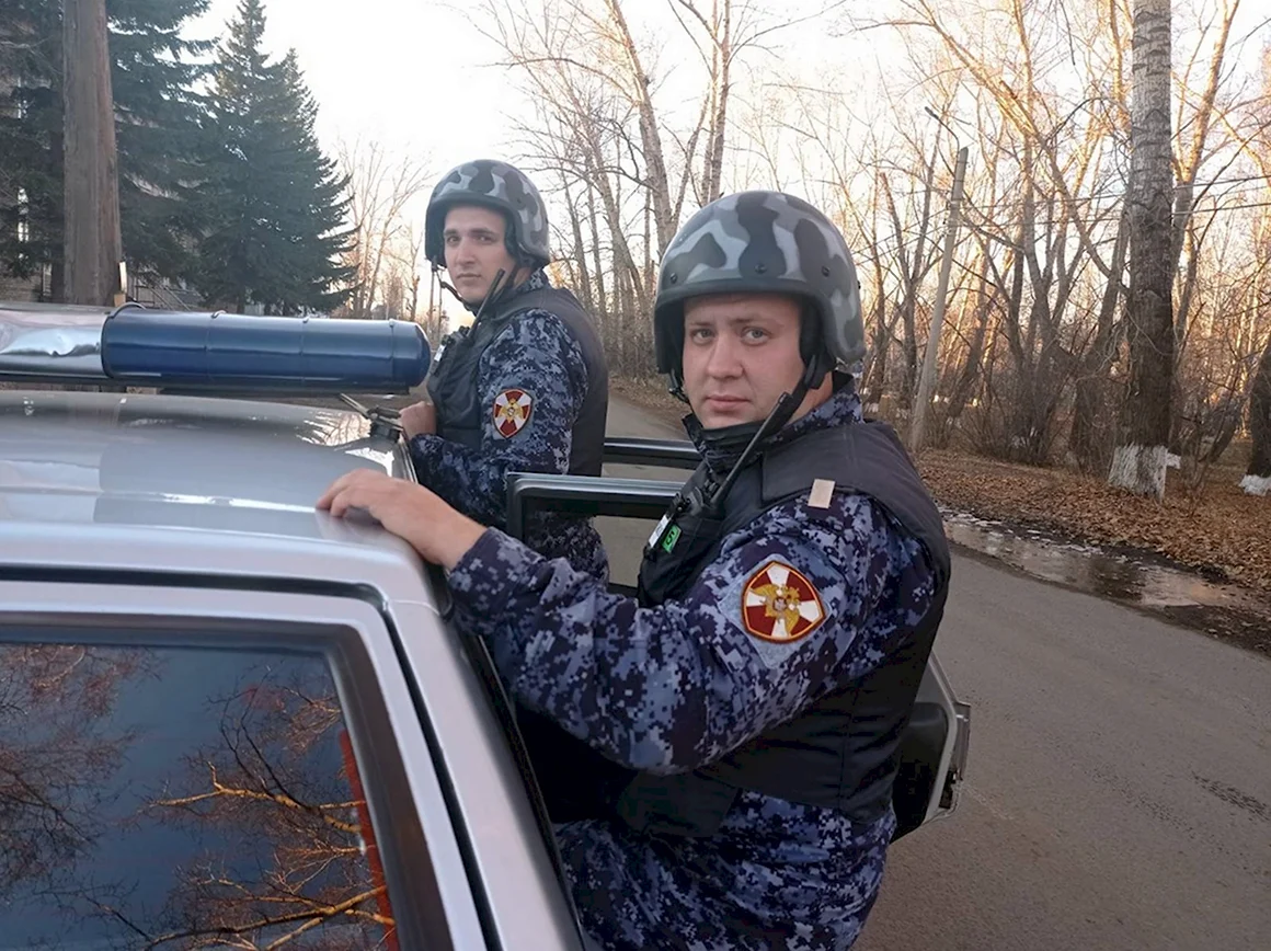 69 Лет вневедомственной охране