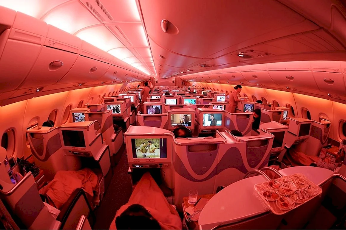 А380 Эмирейтс салон
