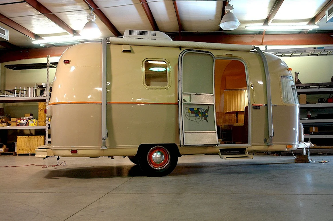 Airstream Argosy 20