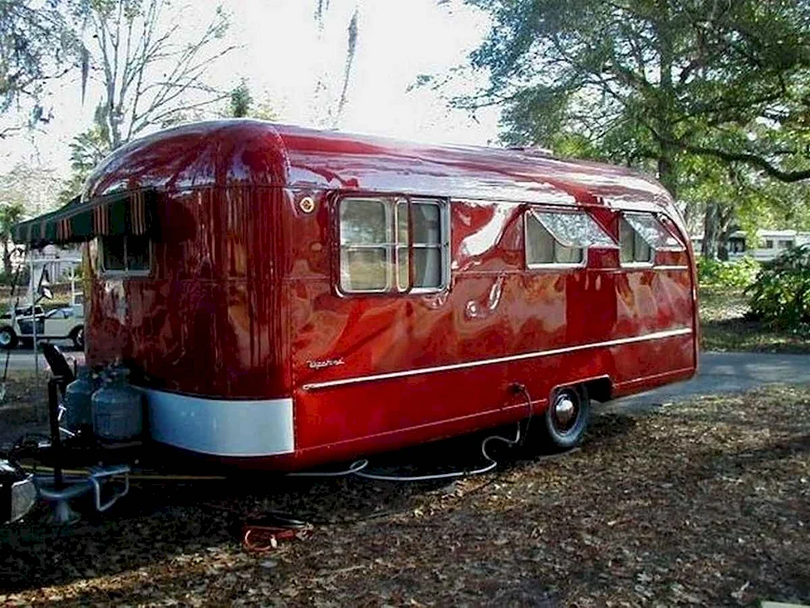 Американский кемпер Airstream