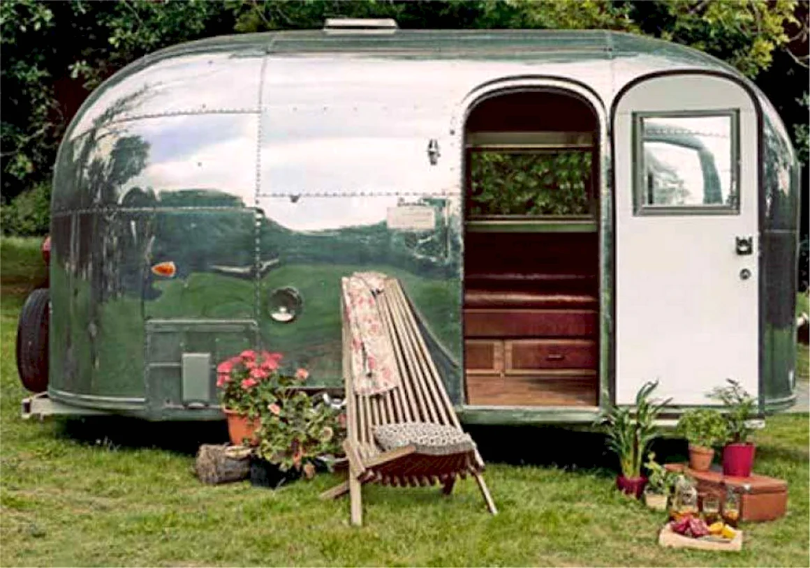 Американский кемпер Airstream