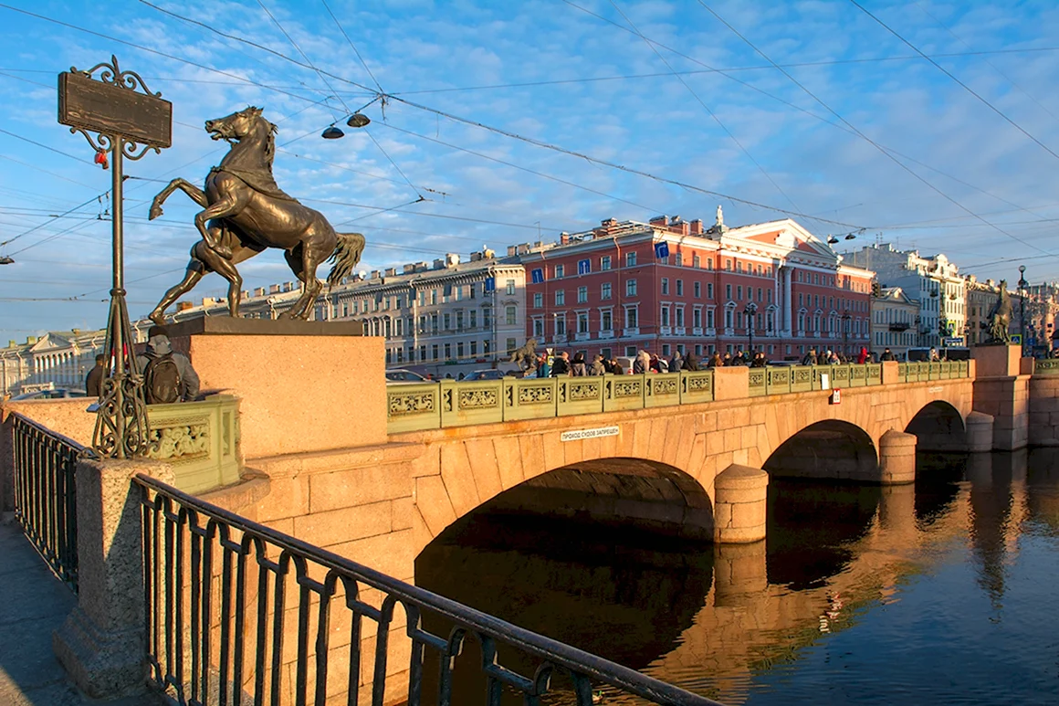 Аничков мост в Санкт-Петербурге
