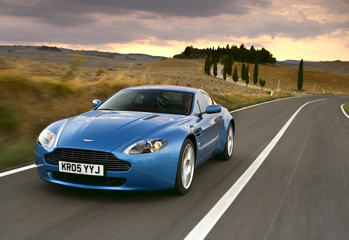 Aston Martin v8 Vantage 2005