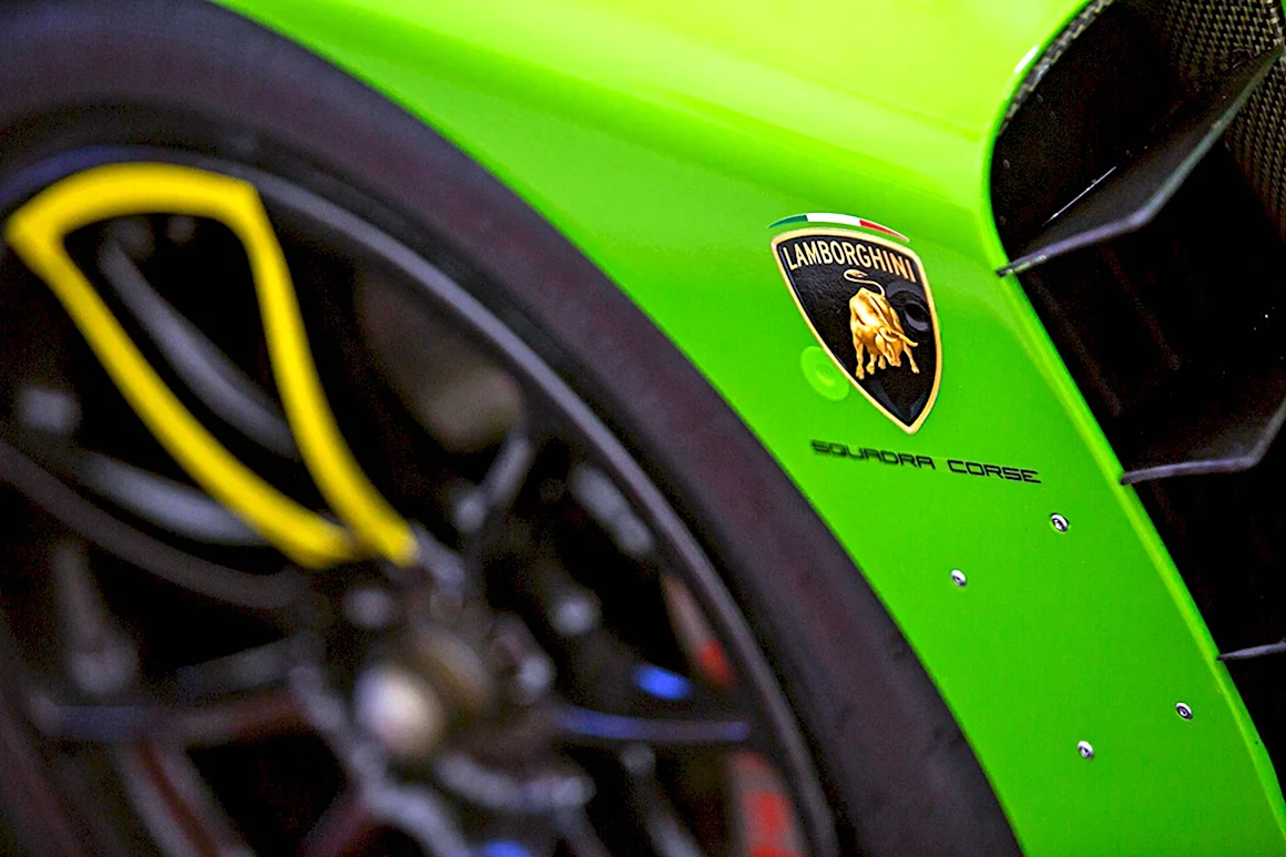 Automobili Lamborghini емблема