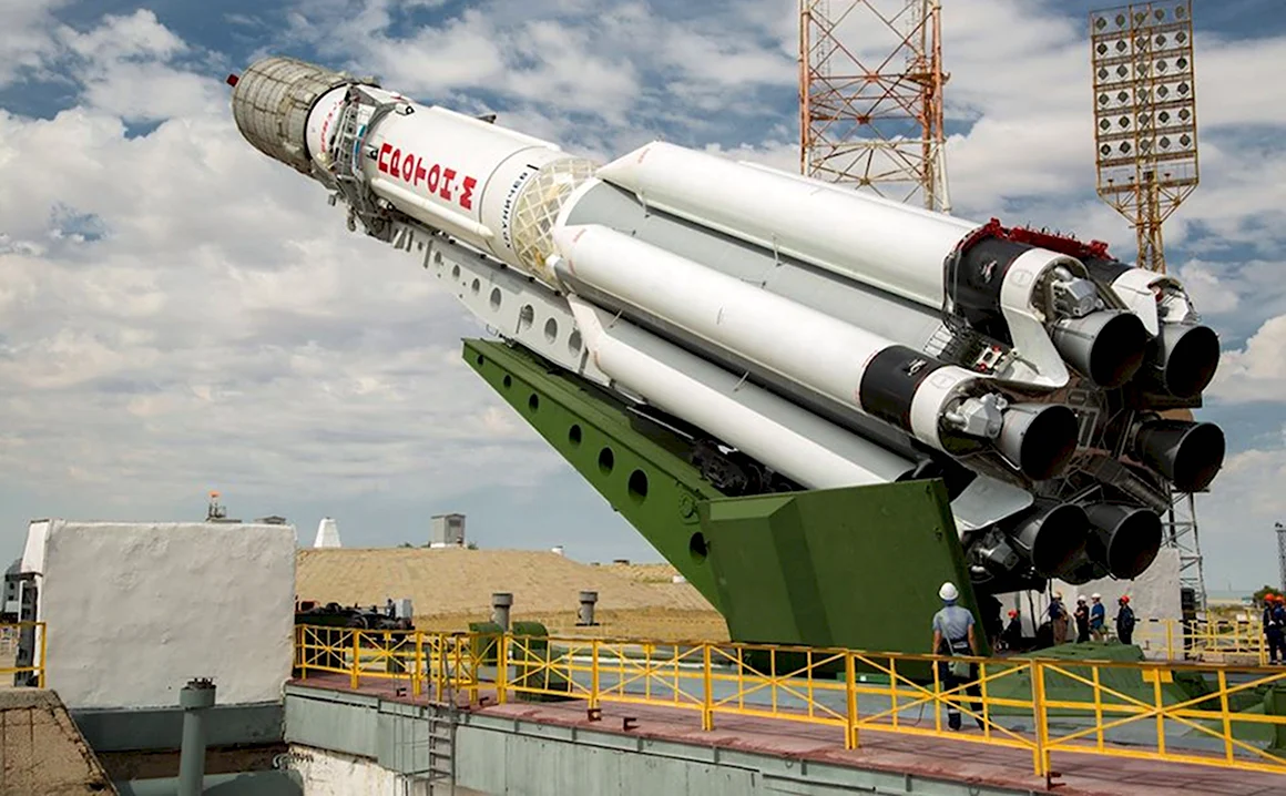 Байконур космодром Протон ракета-носитель
