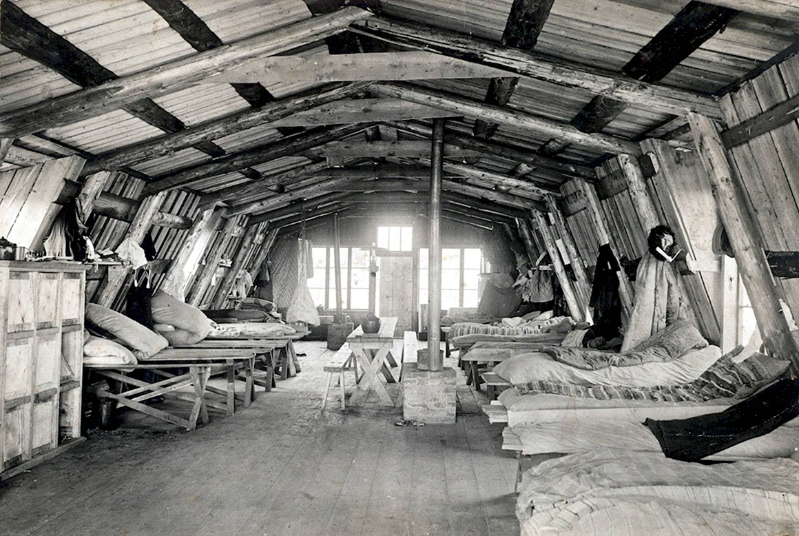 Бараки в Москве 1930е