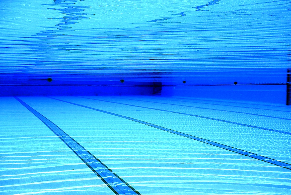 Бассейн Future Pool Swim