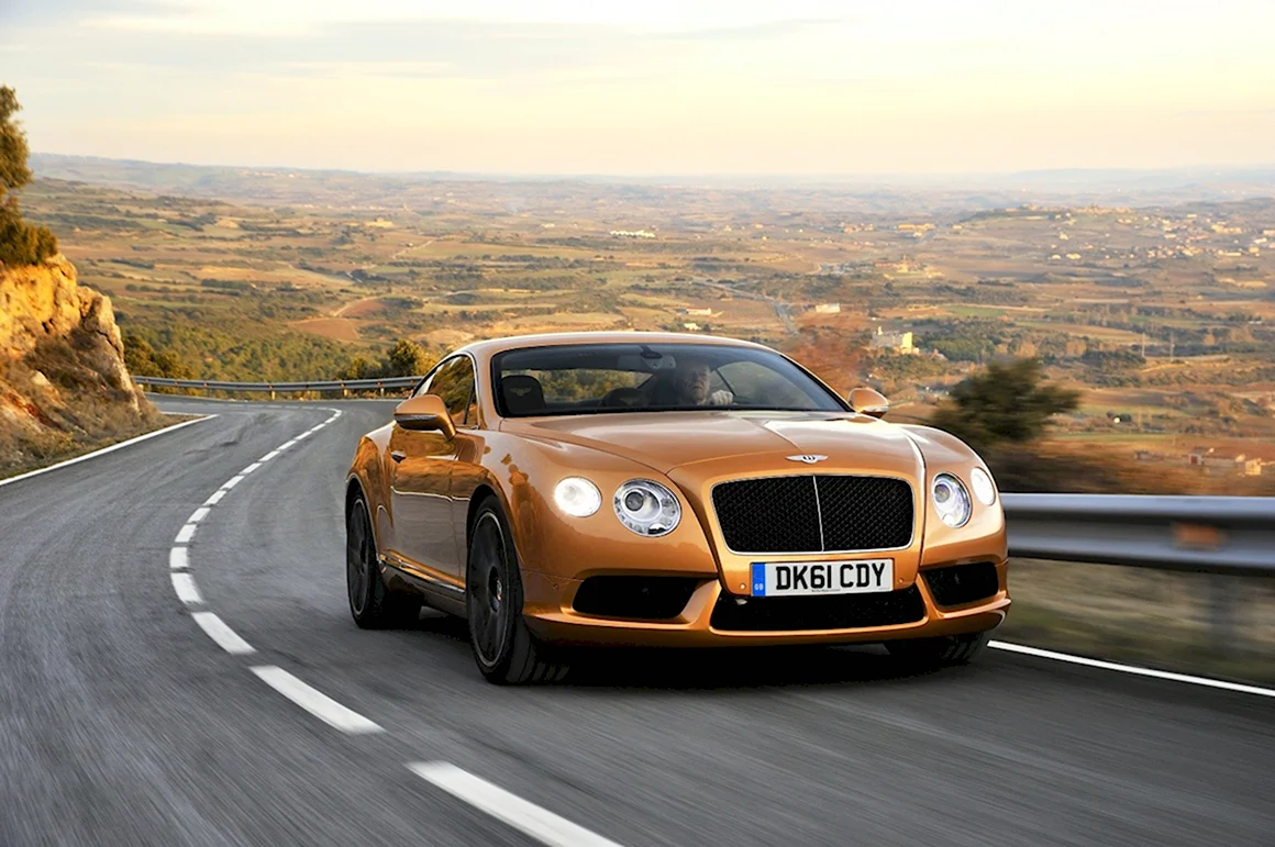 Bentley Continental gt v8 2012