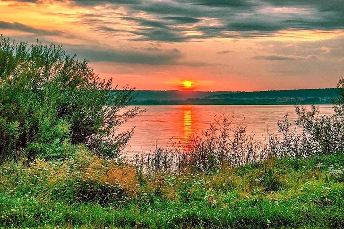 Благословенного летнего вечера