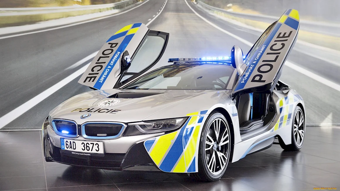 BMW i8 Police