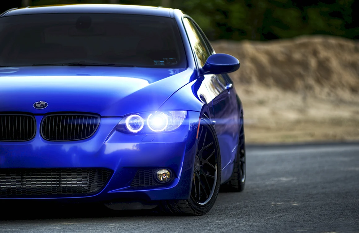 BMW m5 неон