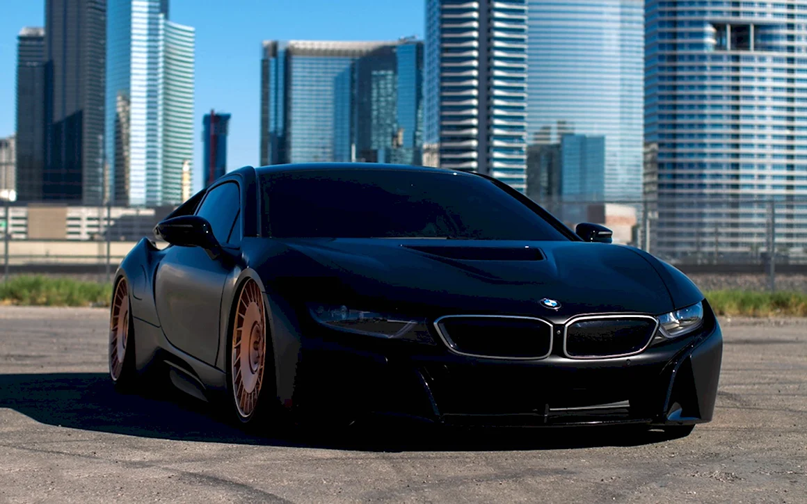 BMW м8 матовая