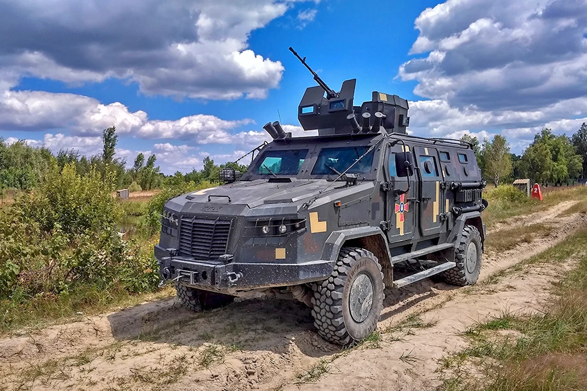 Бронемашины «Козак-2м1»