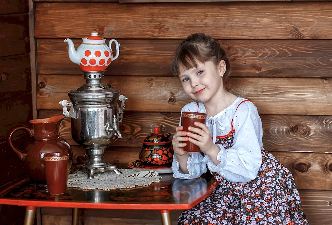 Чаепитие с самоваром в деревне