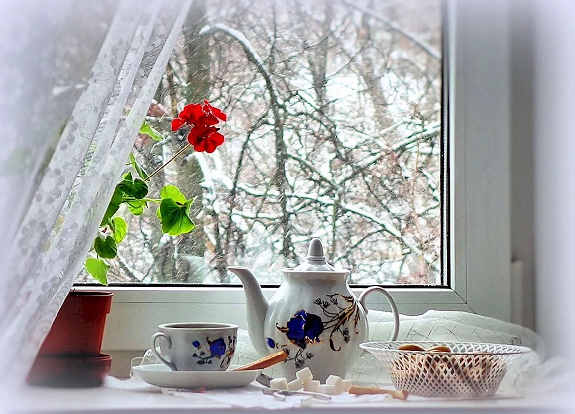 Чай на подоконнике