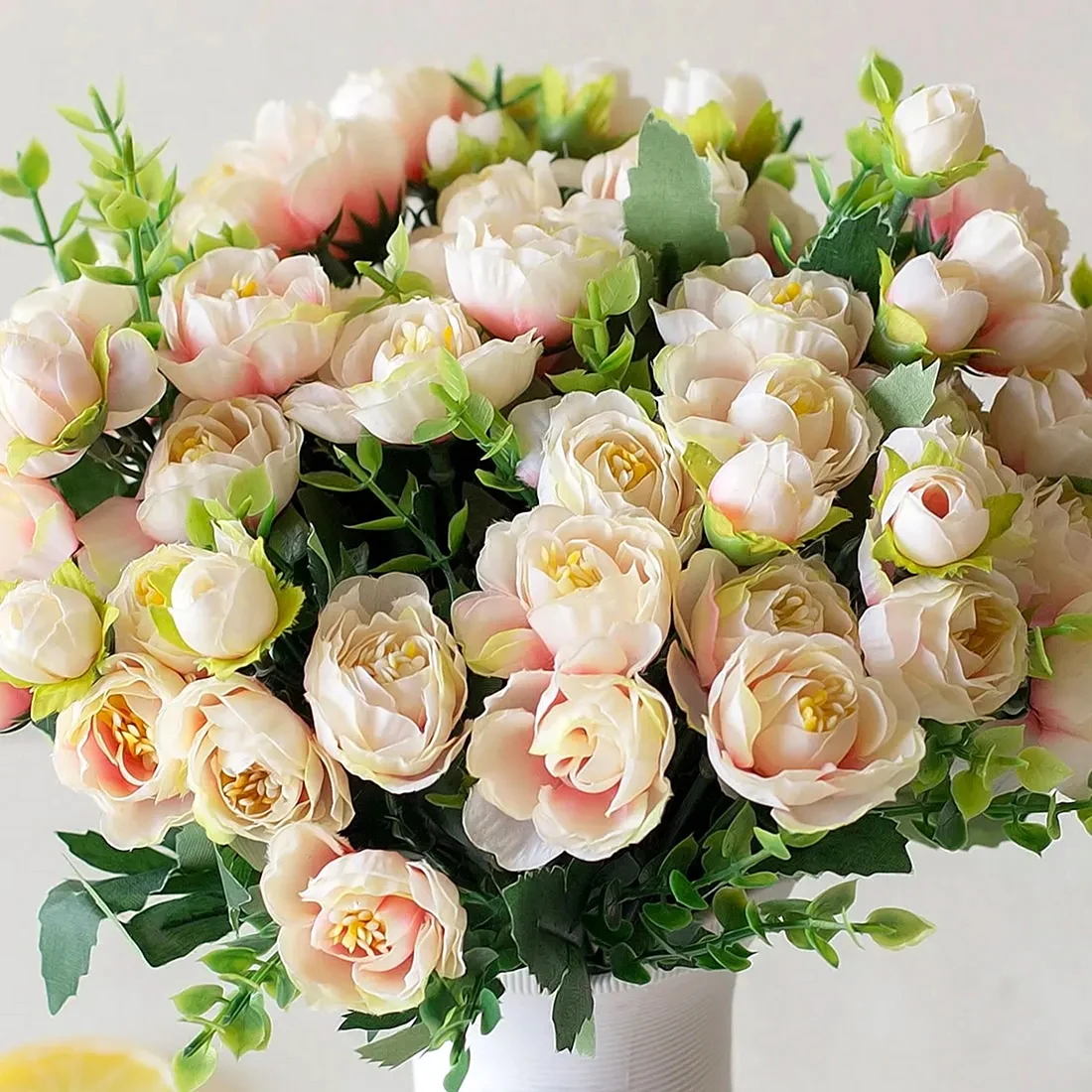 Чайная роза кустовая