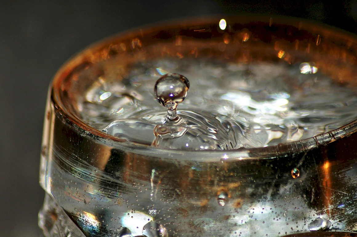 Чаша для воды