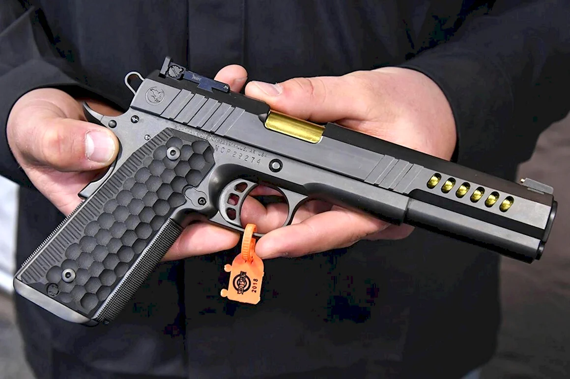Colt 1911 Nighthawk