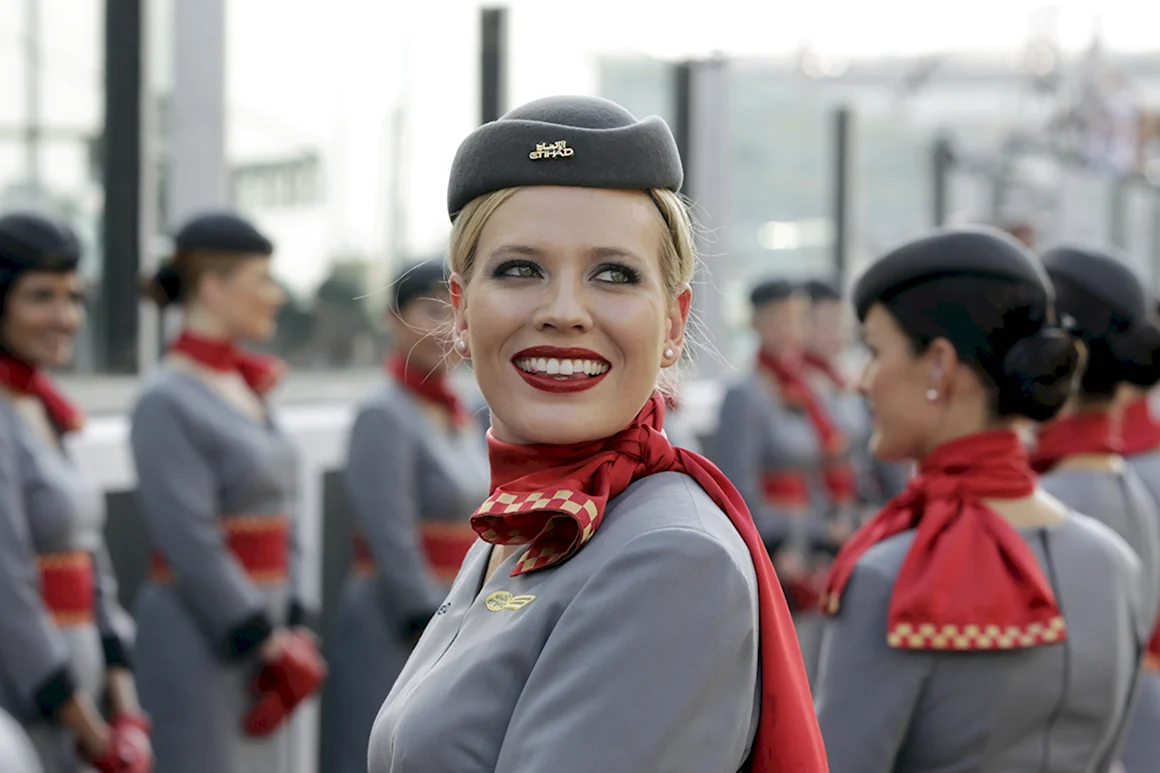 Даша Лазарчук стюардесса