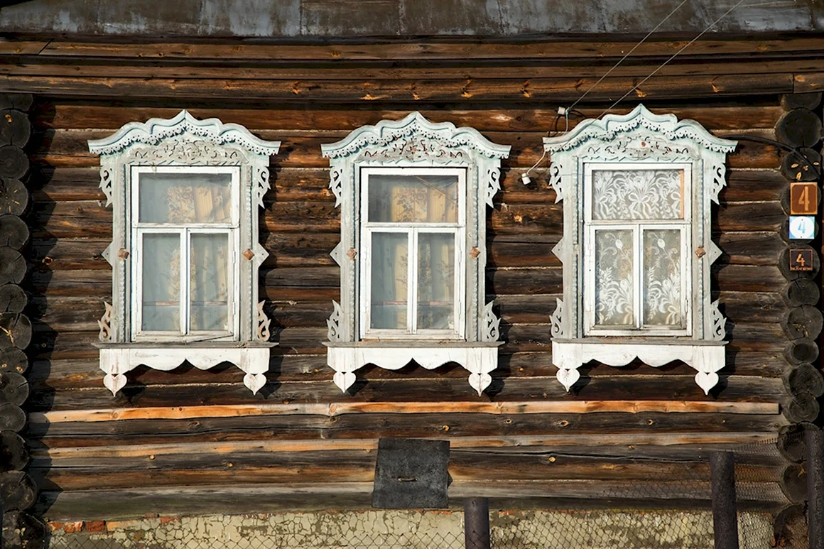 Деревенские наличники
