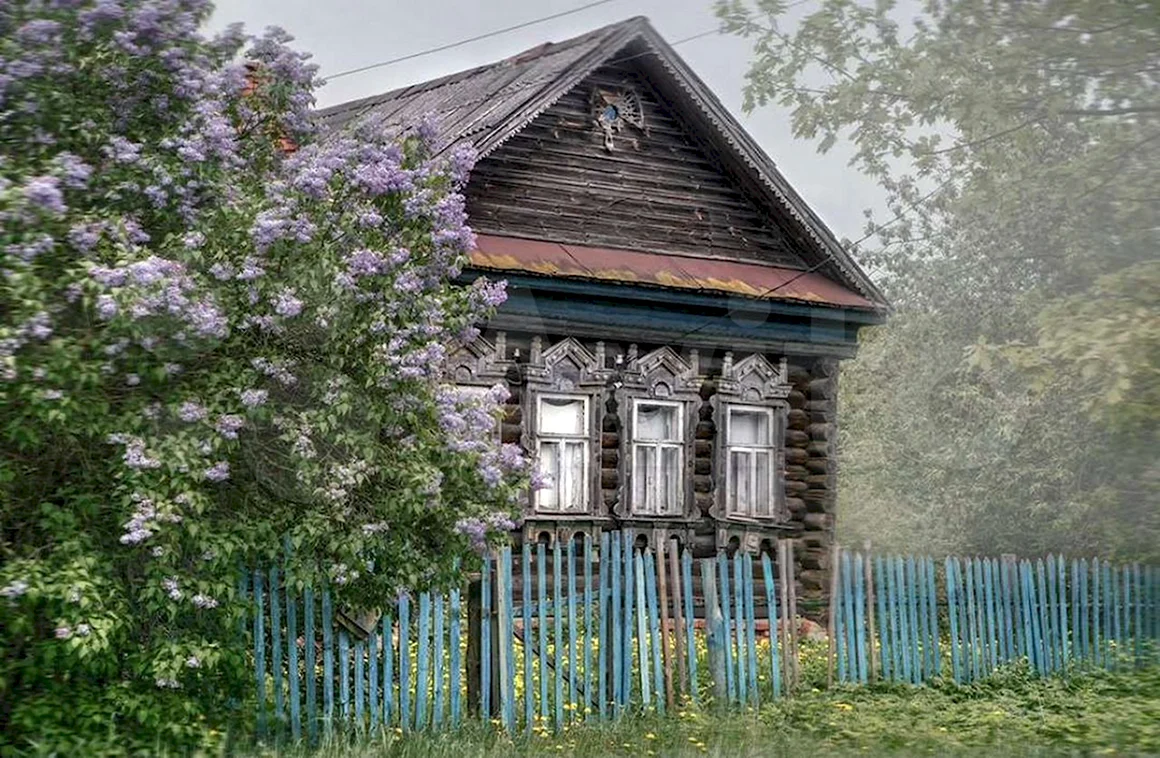 Деревня деревня старый домик