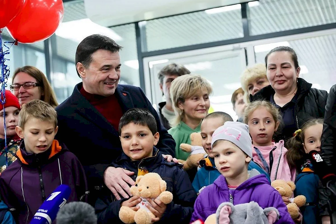 Дети сироты Донбасса 2022