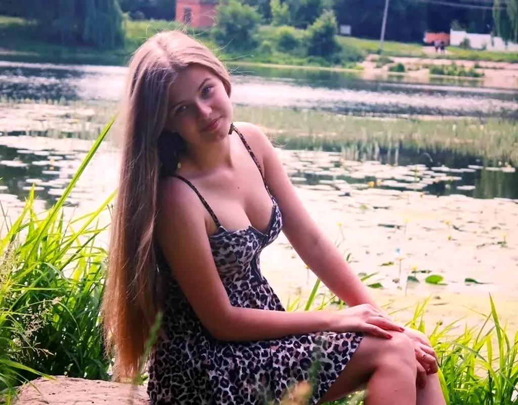 Девушки Любительское