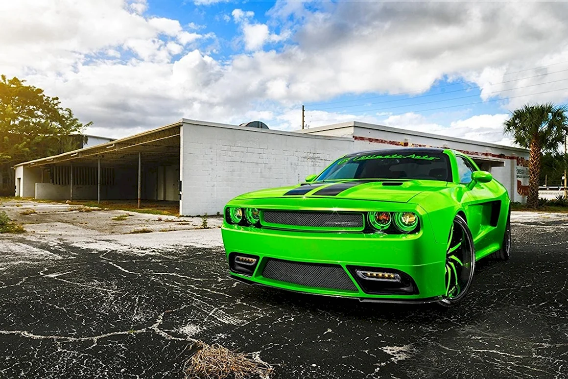 Dodge Challenger srt8 зелёный
