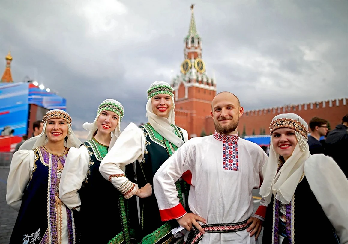 Дружелюбные русские люди