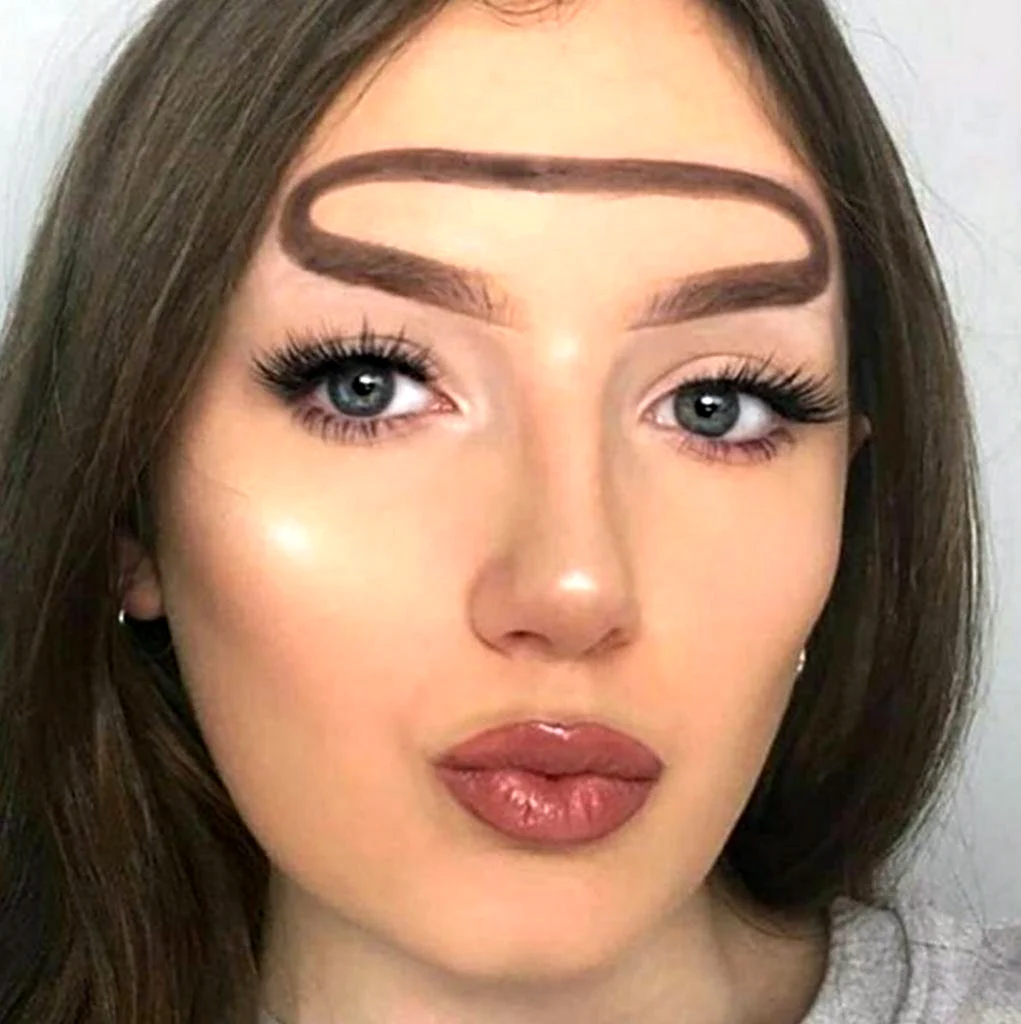 Двойные брови