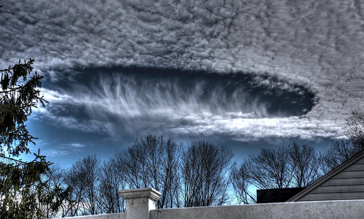Эффект Fallstreak облака