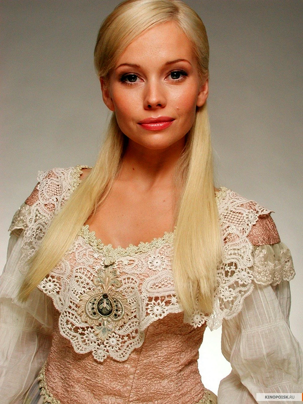 Елена Корикова