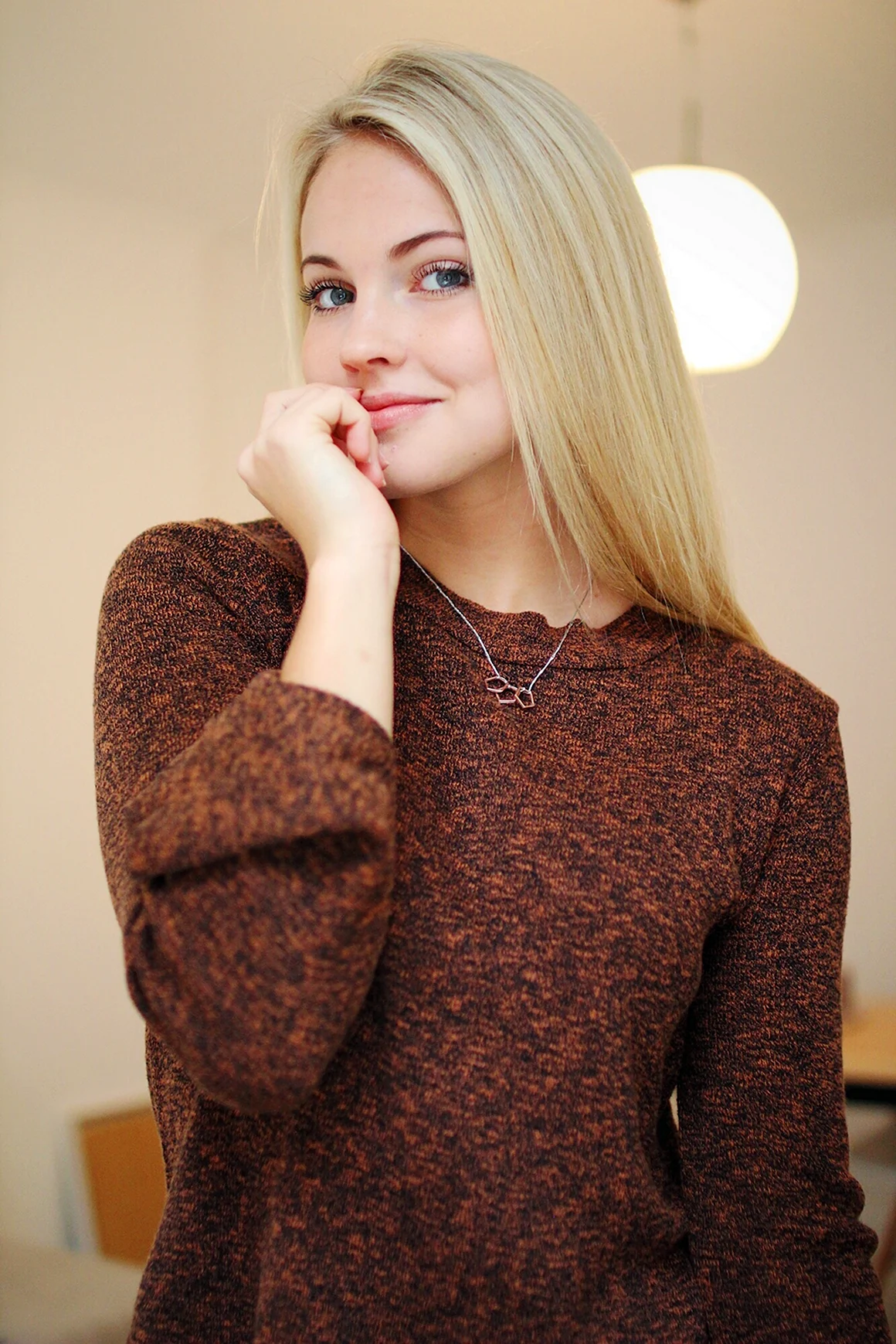 Эмили Неренг