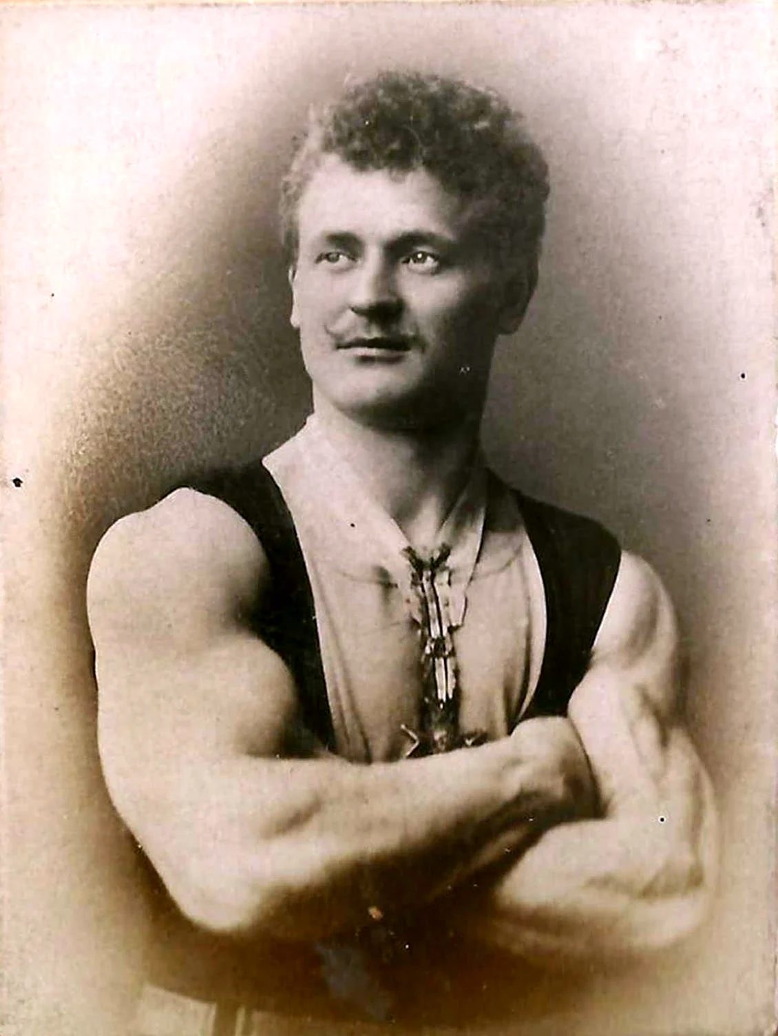 Евгений Сандов