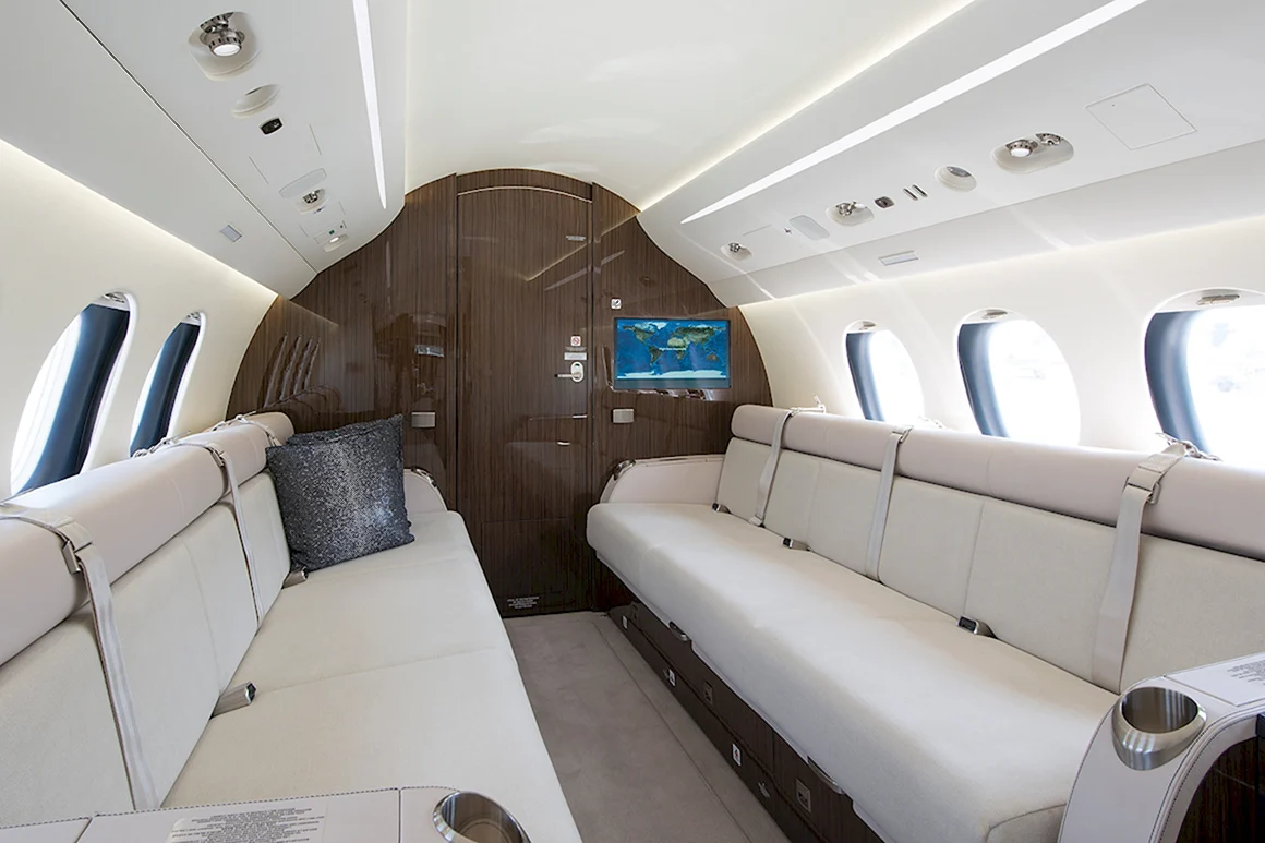 Falcon 7x крыло