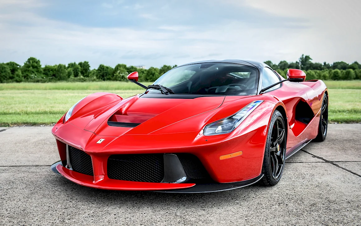 Феррари LAFERRARI