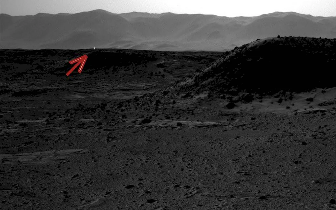 Фото Марса с марсохода Curiosity 2014