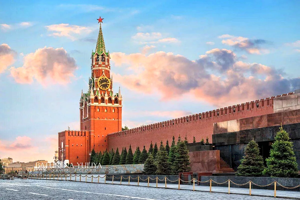 Фроловская башня Московского Кремля
