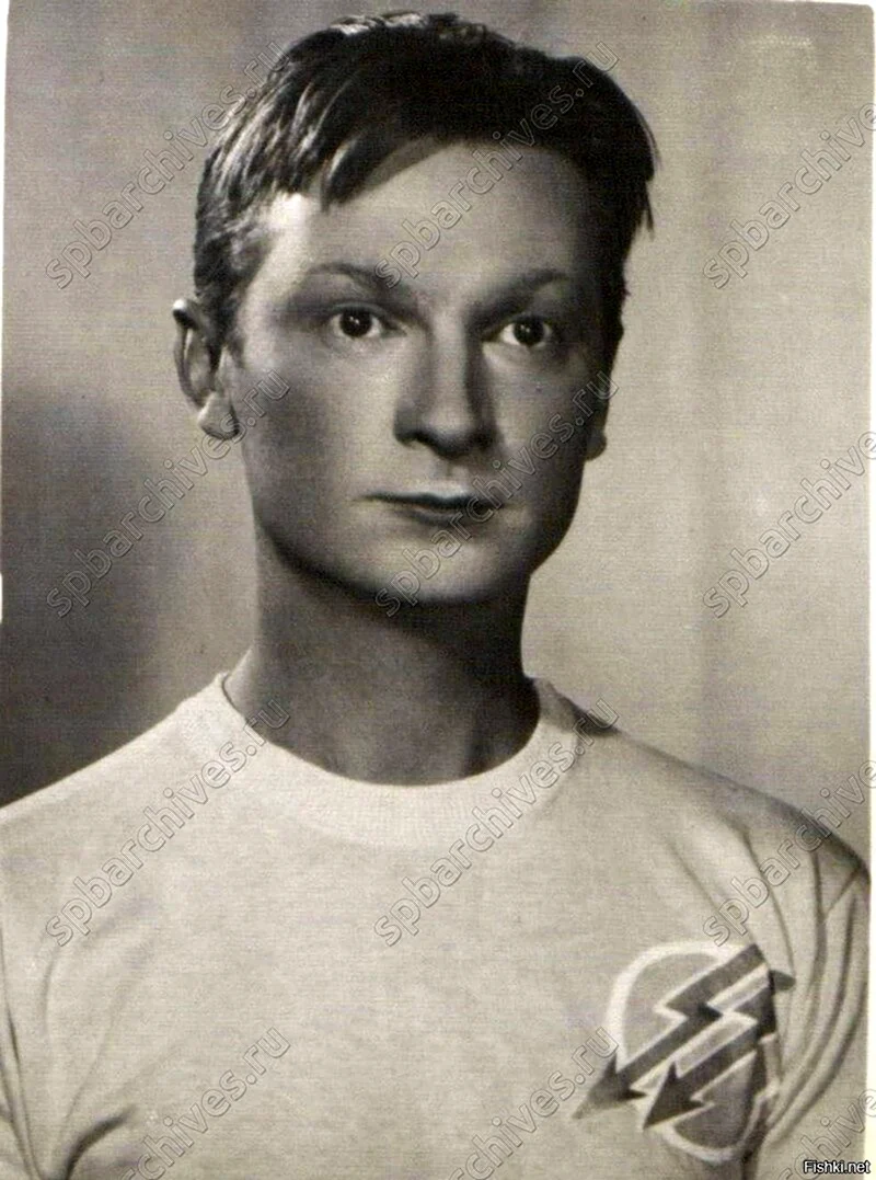 Георгий Вицин в молодости