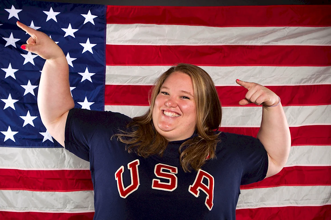 Holley Mangold