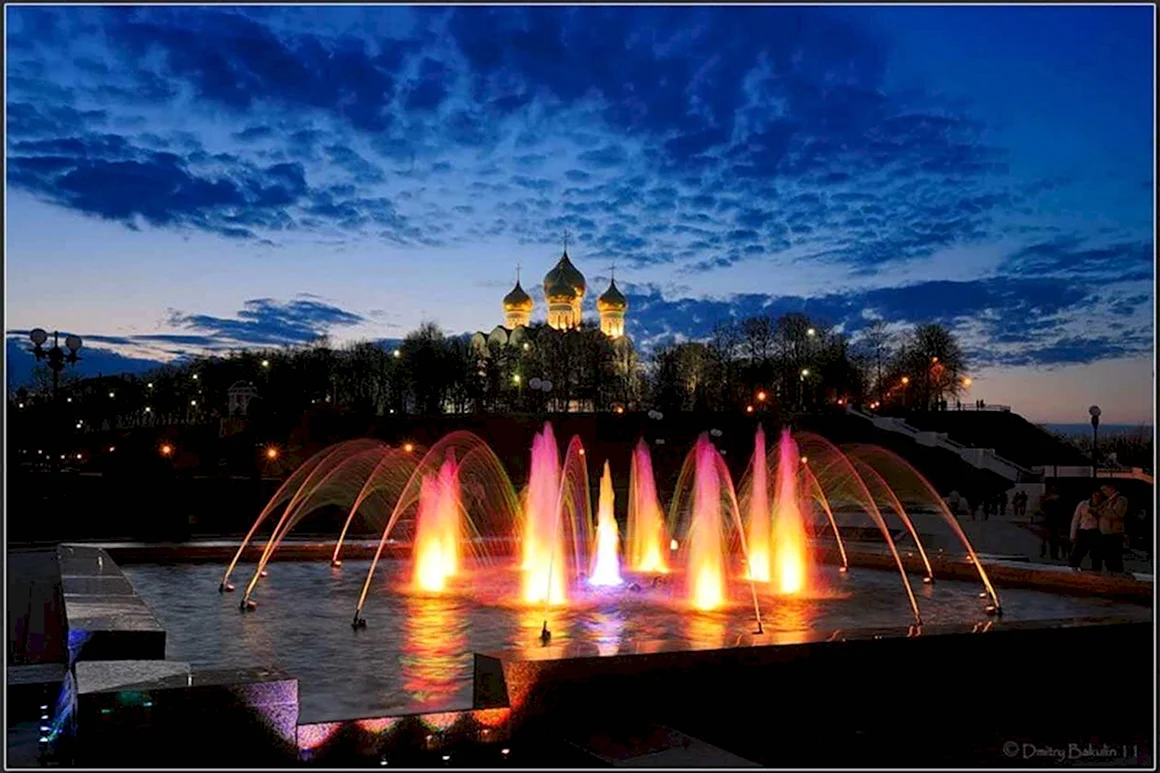 Ярославль стрелка фонтаны