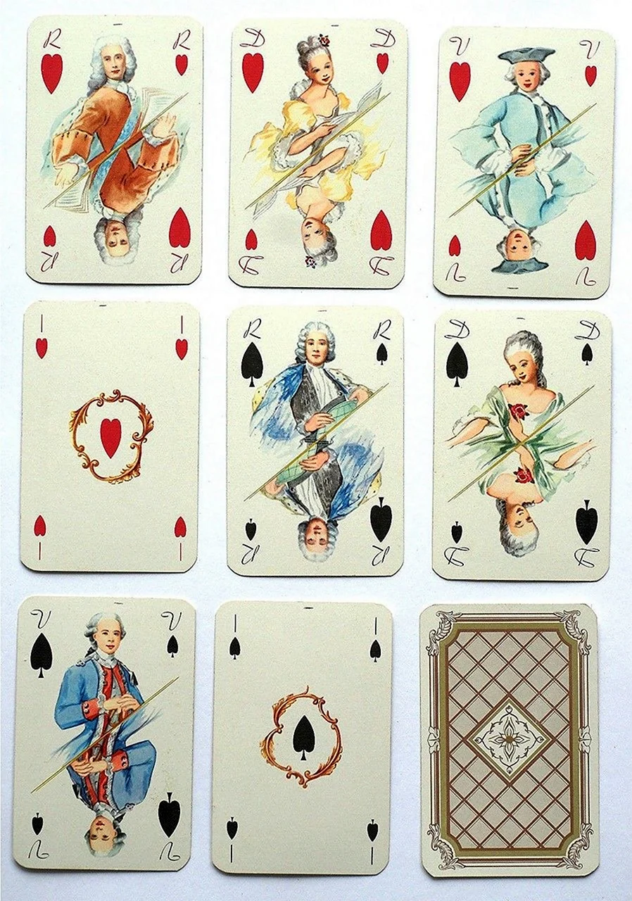 Игральные масти в Таро игральные