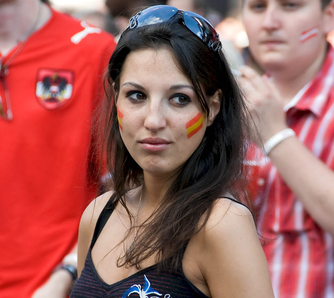Испанская болельщица евро 2008
