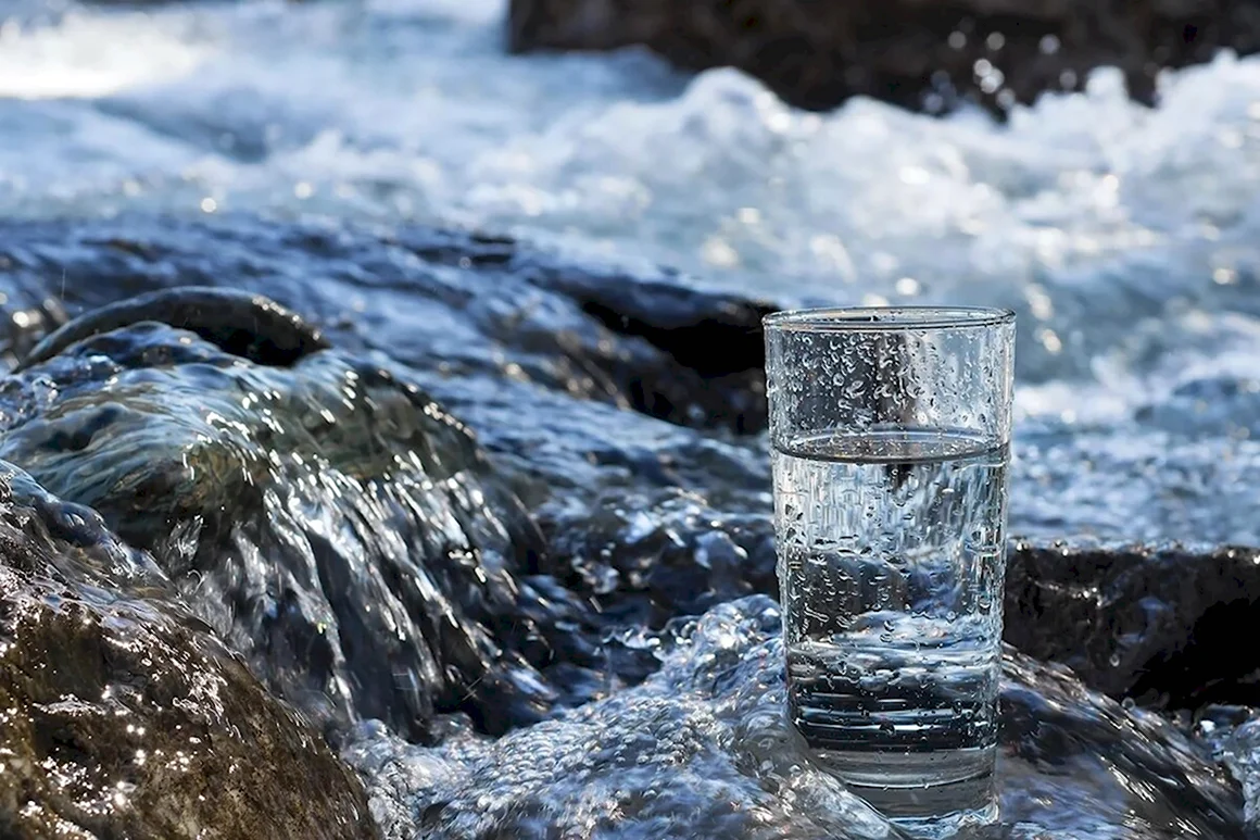 Источник воды