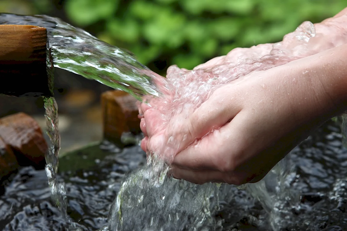 Источники подземных вод Родники Минеральные воды