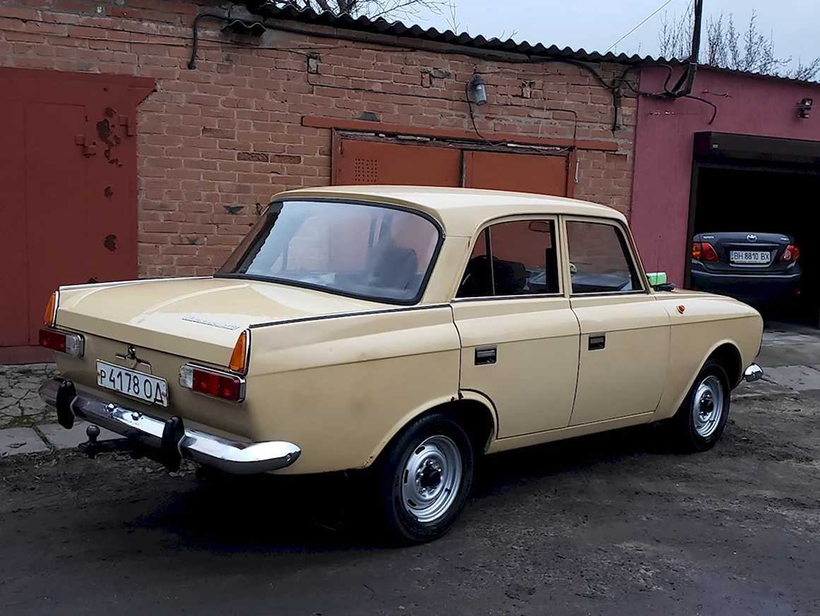 ИЖ Москвич 412 2001