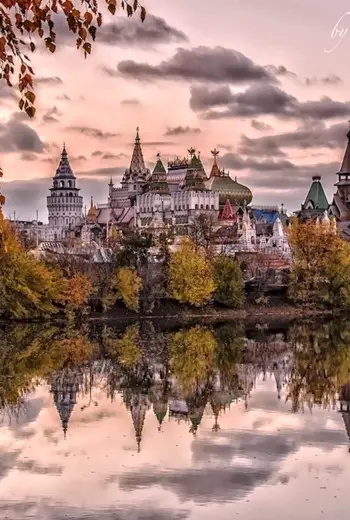 Измайловский Кремль осень