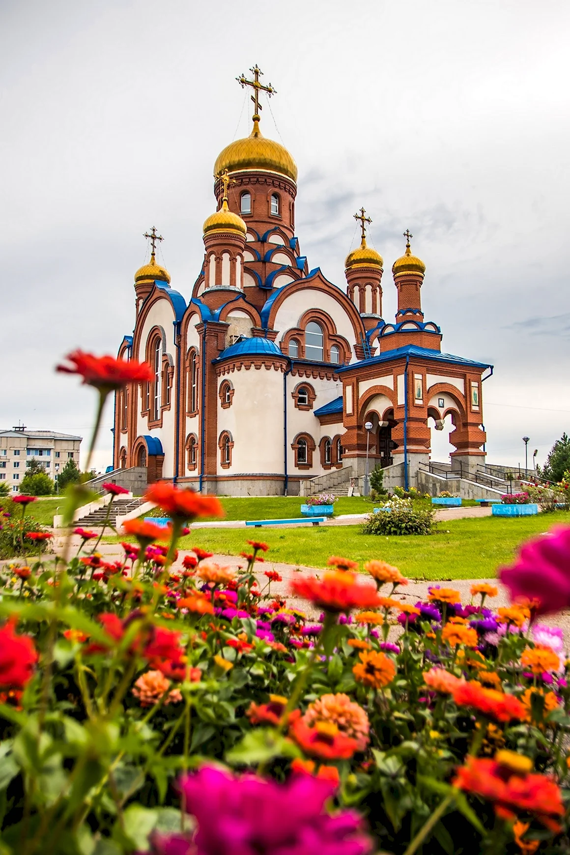 Храм