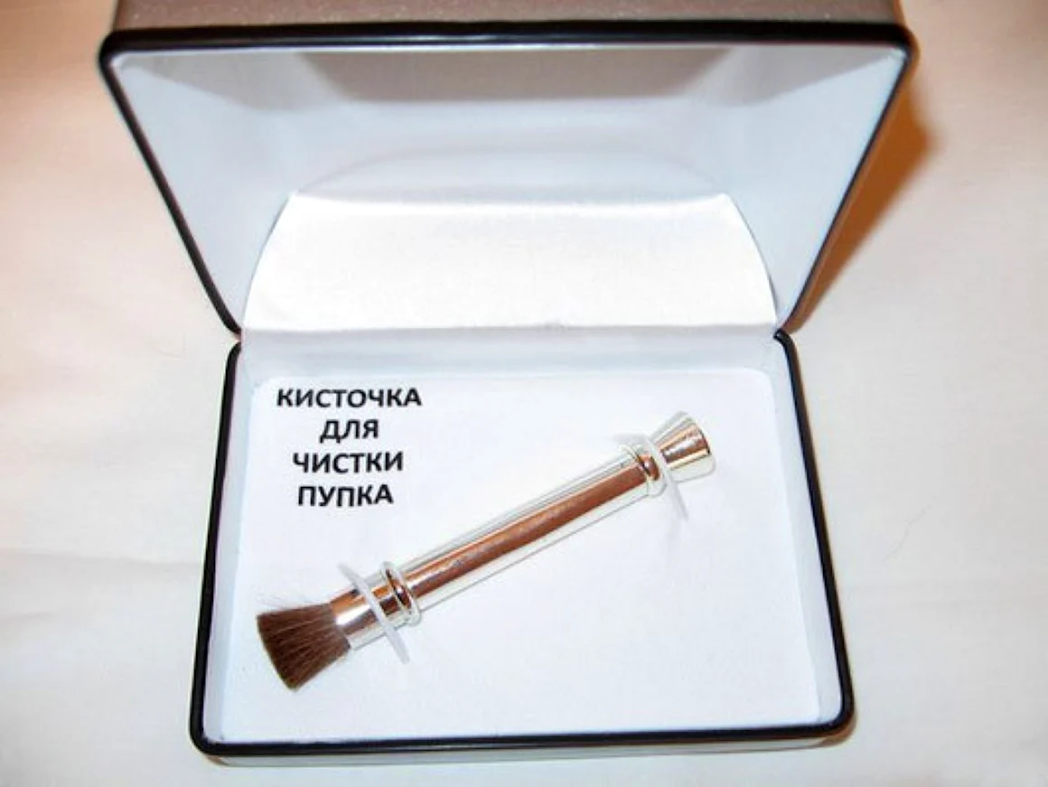 Кисточка для чистки пупка
