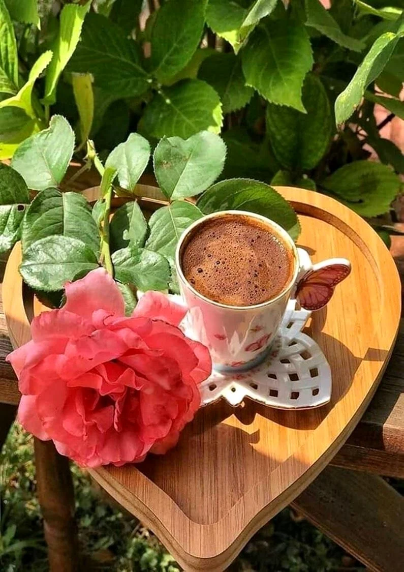 Кофе и цветы